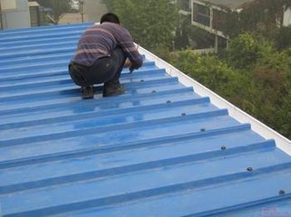 朝阳区彩钢板维修换天沟 换房檐 彩钢板屋顶加固